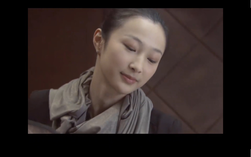 芭蕾舞演员丹丹为了拿到出国名额用尽各种方法,奈何侯总对齐不感兴趣