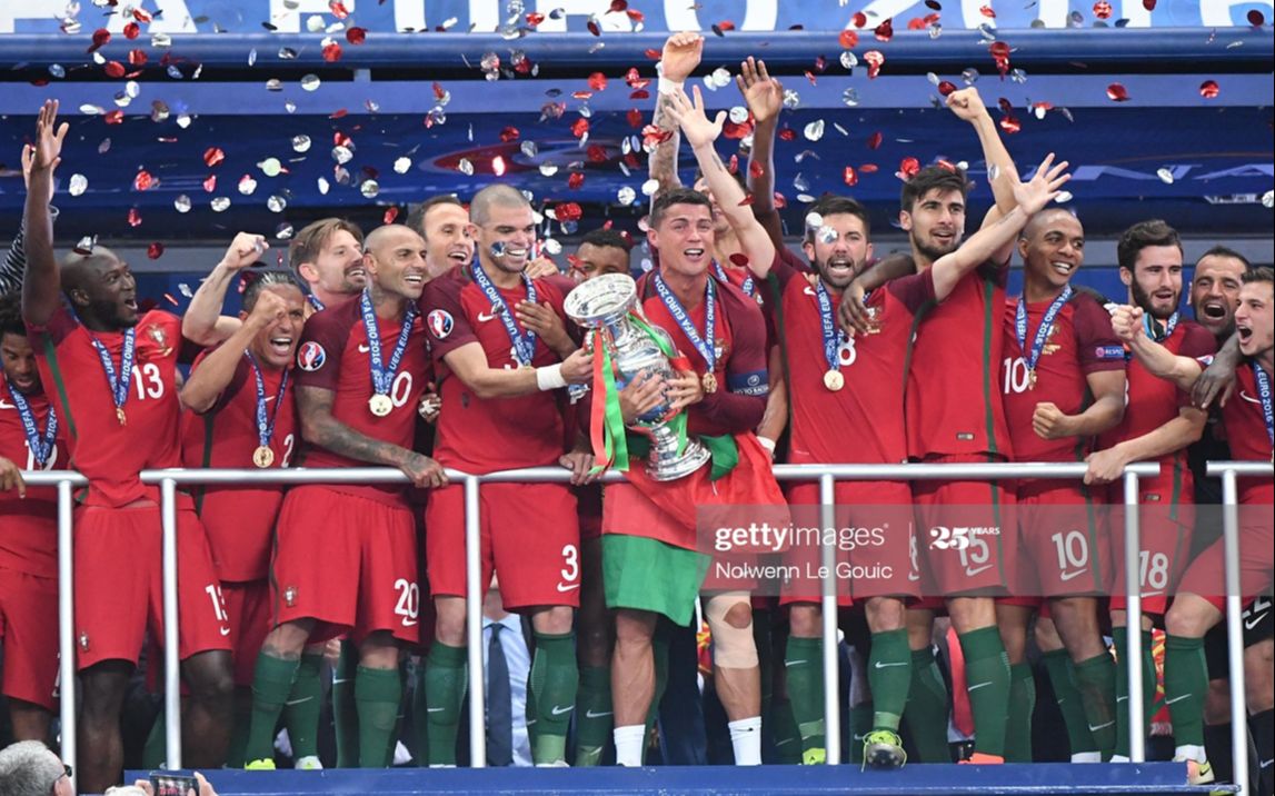 斩欧冠夺欧洲杯,回顾c罗丰收的2016年全进球