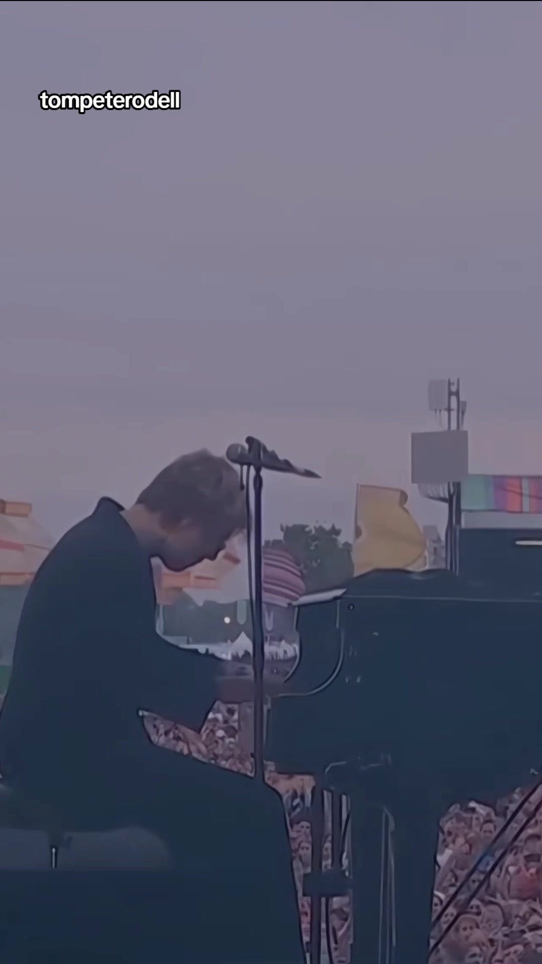 歌词 #tomodell #音乐 #世界 #氛围 #fyp