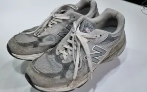 下载视频: 【修复日记】沉浸式修复Newbalance 990 V3 运动鞋