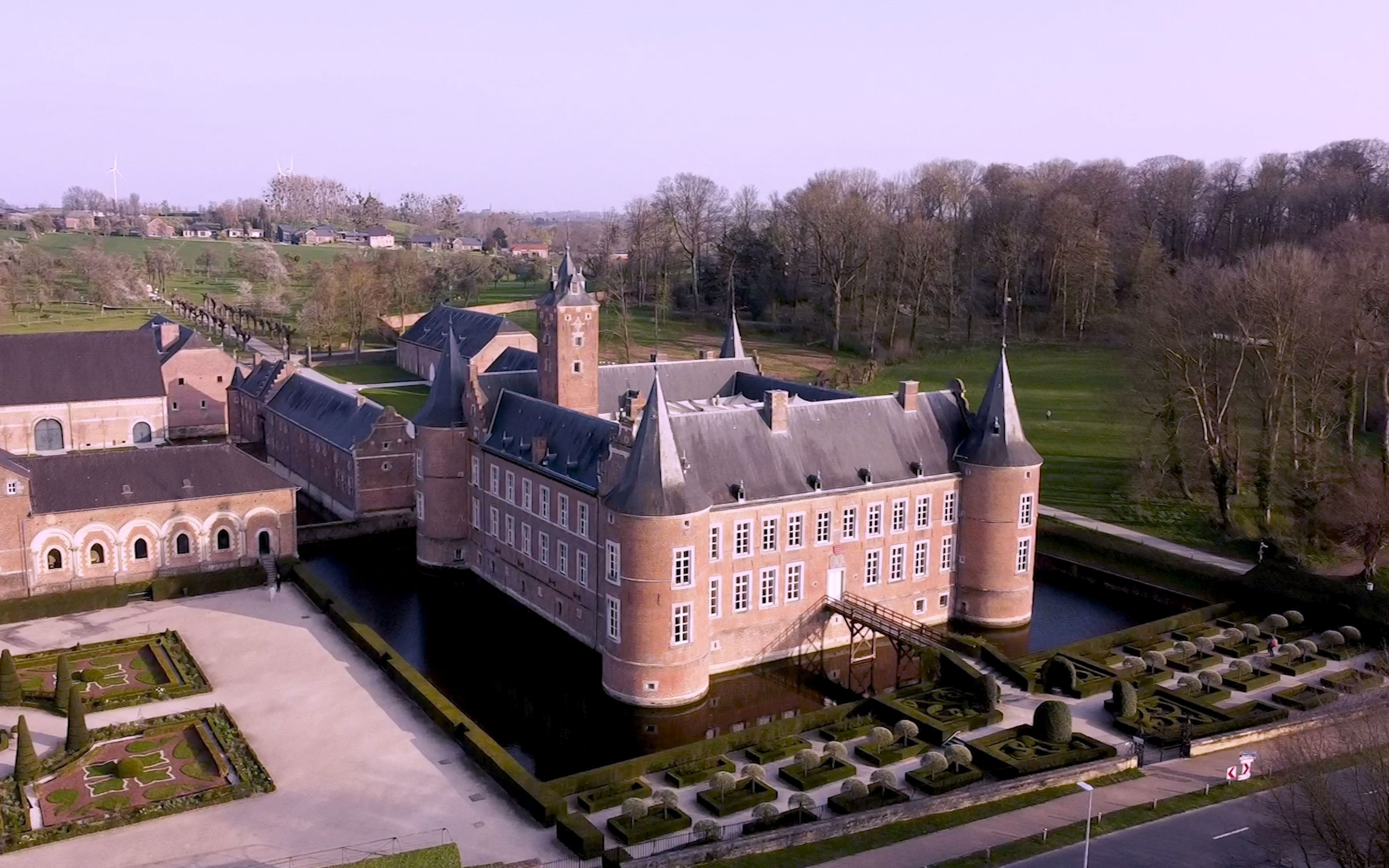 春日· 比利时· 城堡之行～alden biesen castle