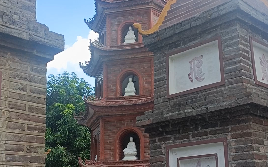 越南西湖镇国寺(从历史注入中越发展的灵魂)