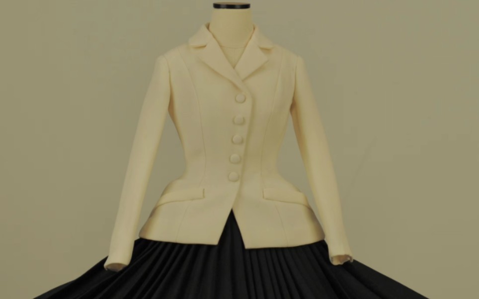 用立体裁剪复刻一件dior经典的new look系列中难度最高的bar jacket