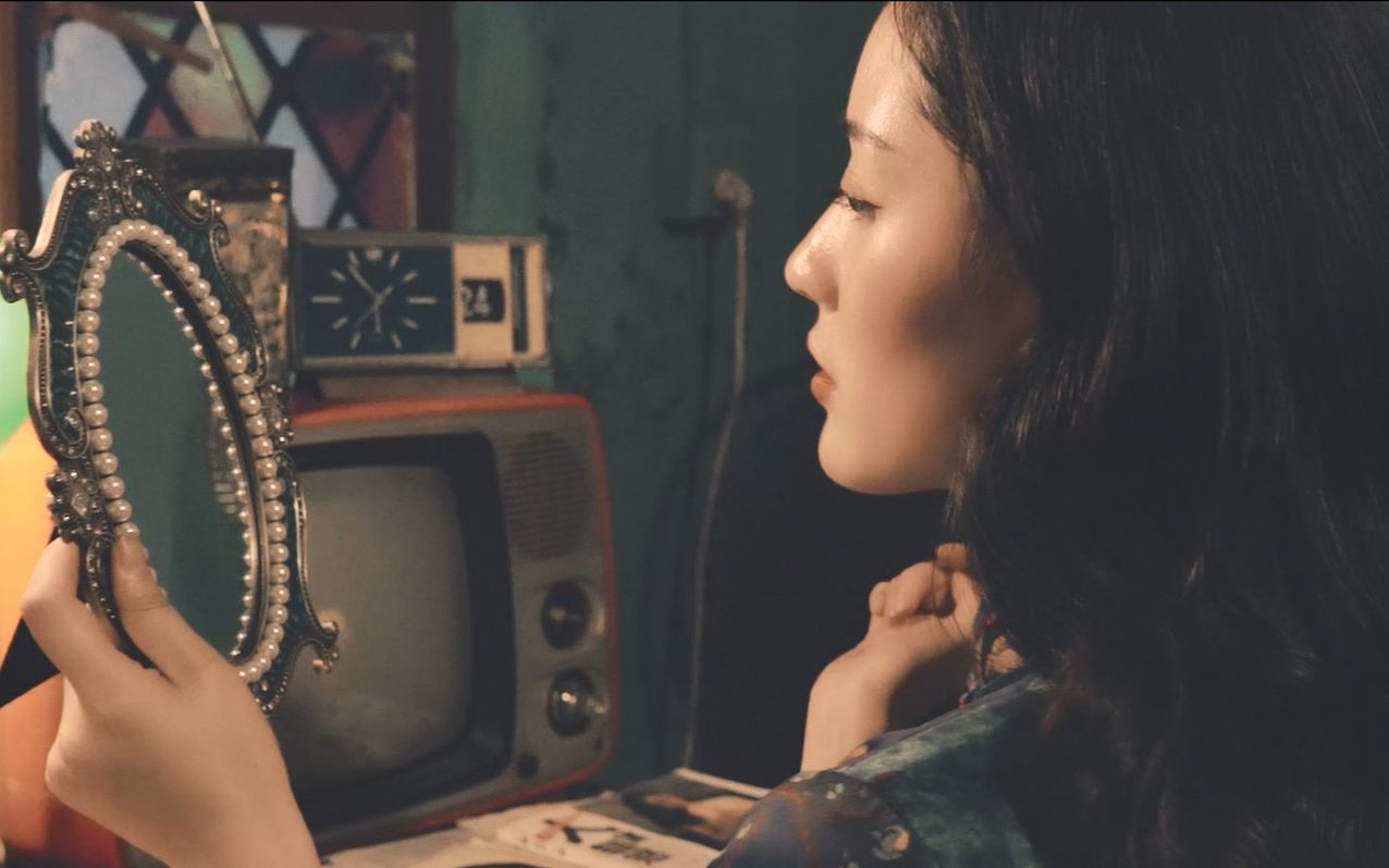 【港风微电影】我们在成都过了一把"当王家卫电影男女主角"的戏瘾