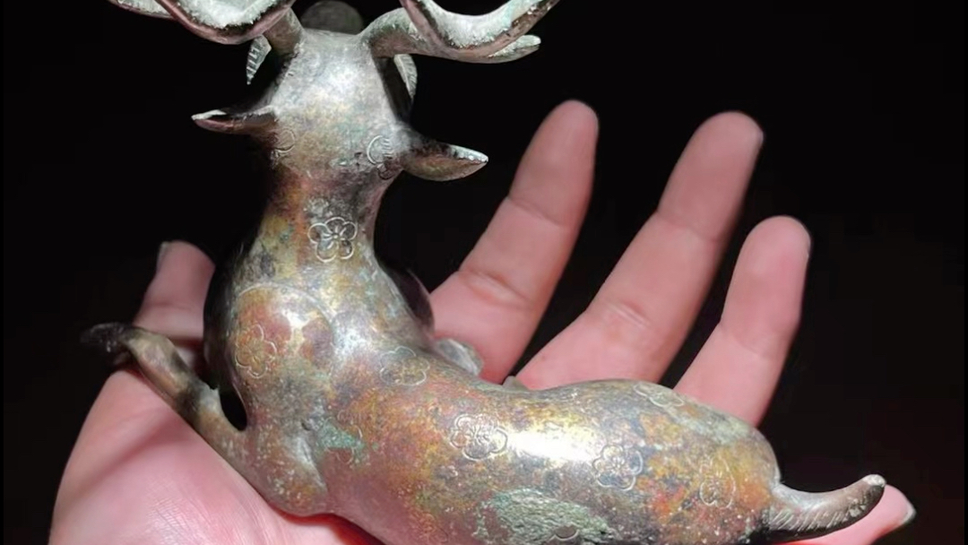 战国铜鹿1965年江苏涟水三里墩西汉墓出土现藏于南京博物院