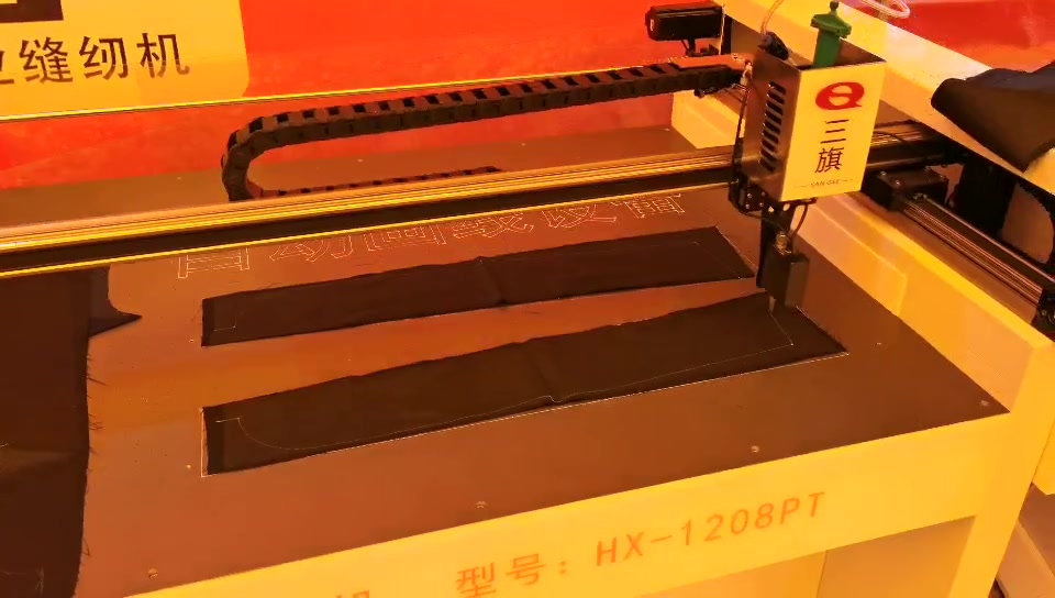 福建莆田 鞋面自动画线机_晋江画线机 哪家品牌好?