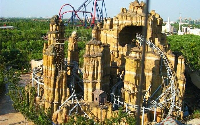 过山车——上海欢乐谷:矿山历险