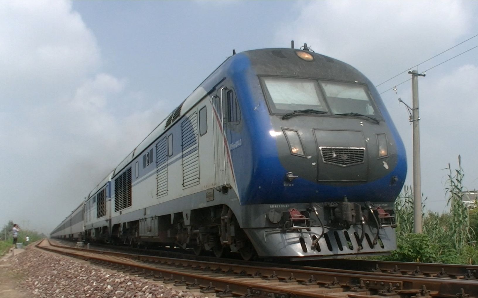 【原色时代】新长铁路富安站df11g01390140牵引t155次【欢快的轮轨】