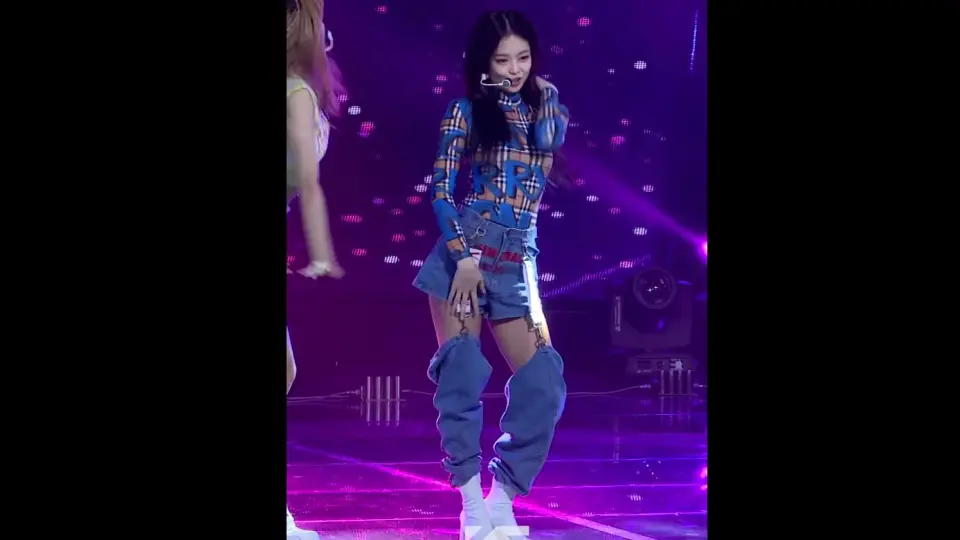 Jennie outfit forever on sale young