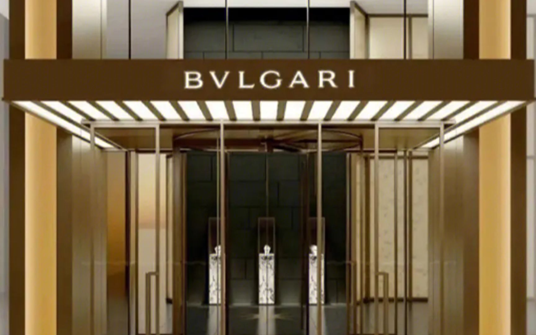 上海宝格丽酒店被挂牌出售:最贵套房30万一晚,4000元押金