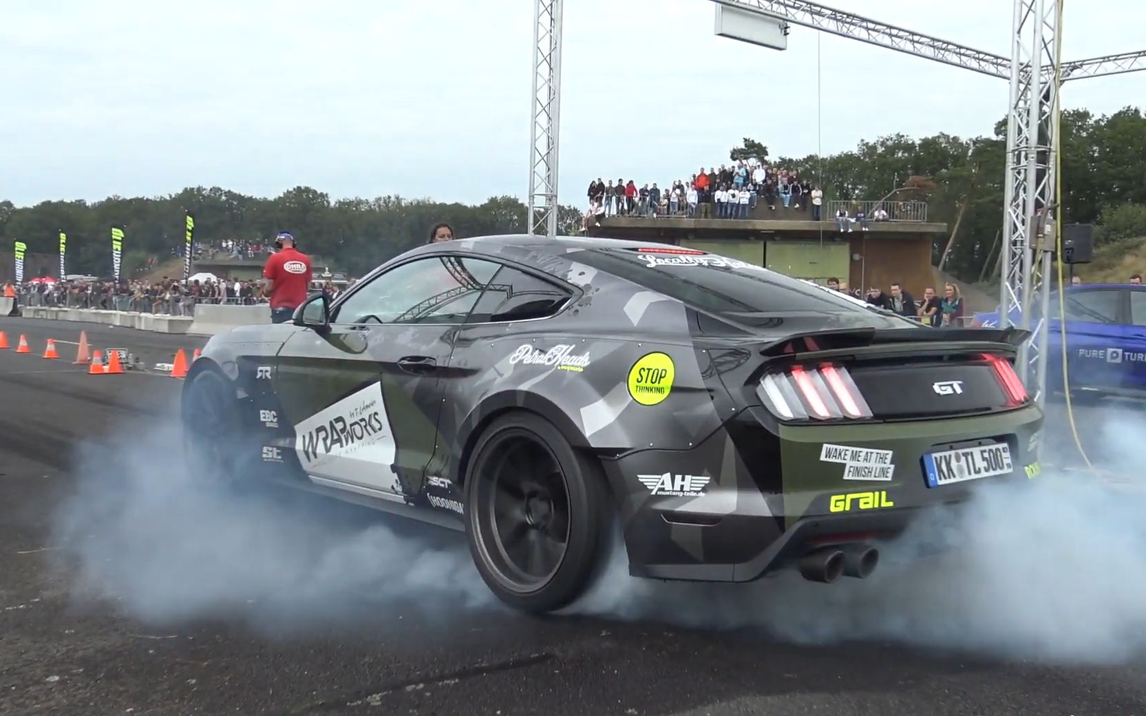 各类性能车烧胎合集