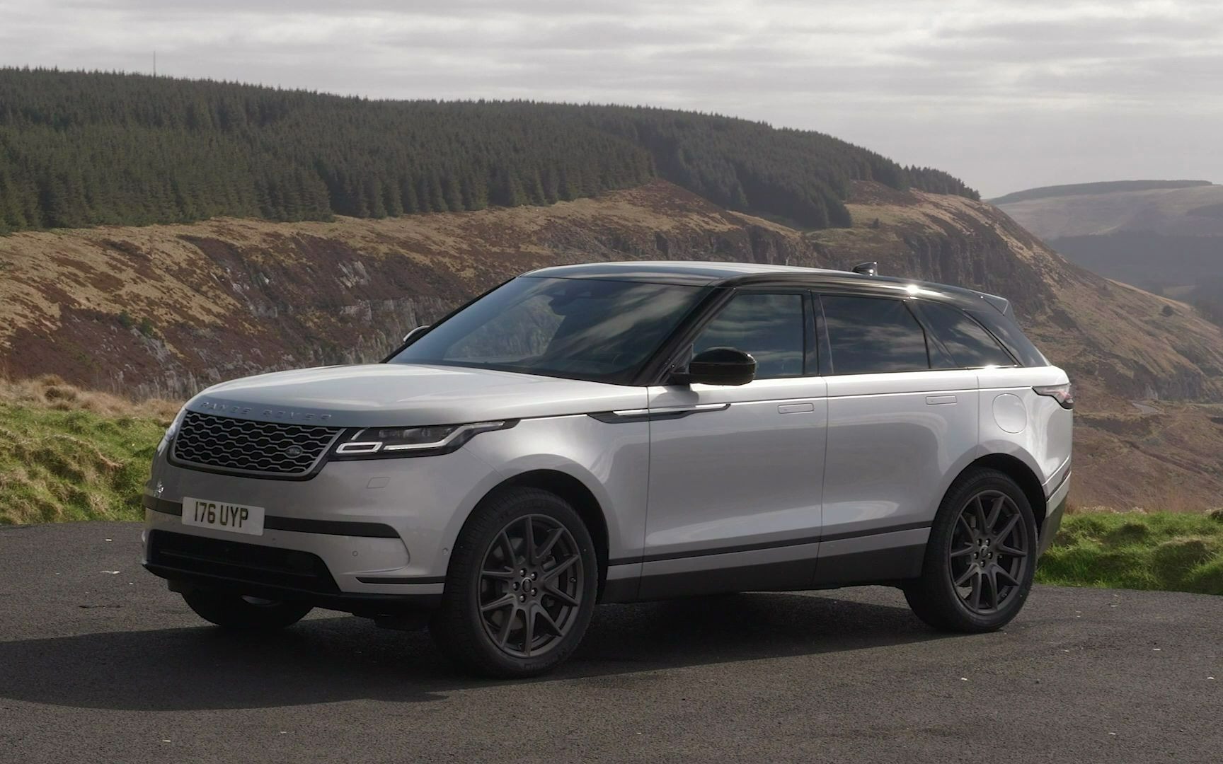 最美路虎全新2021揽胜星脉越野外观内饰赏析