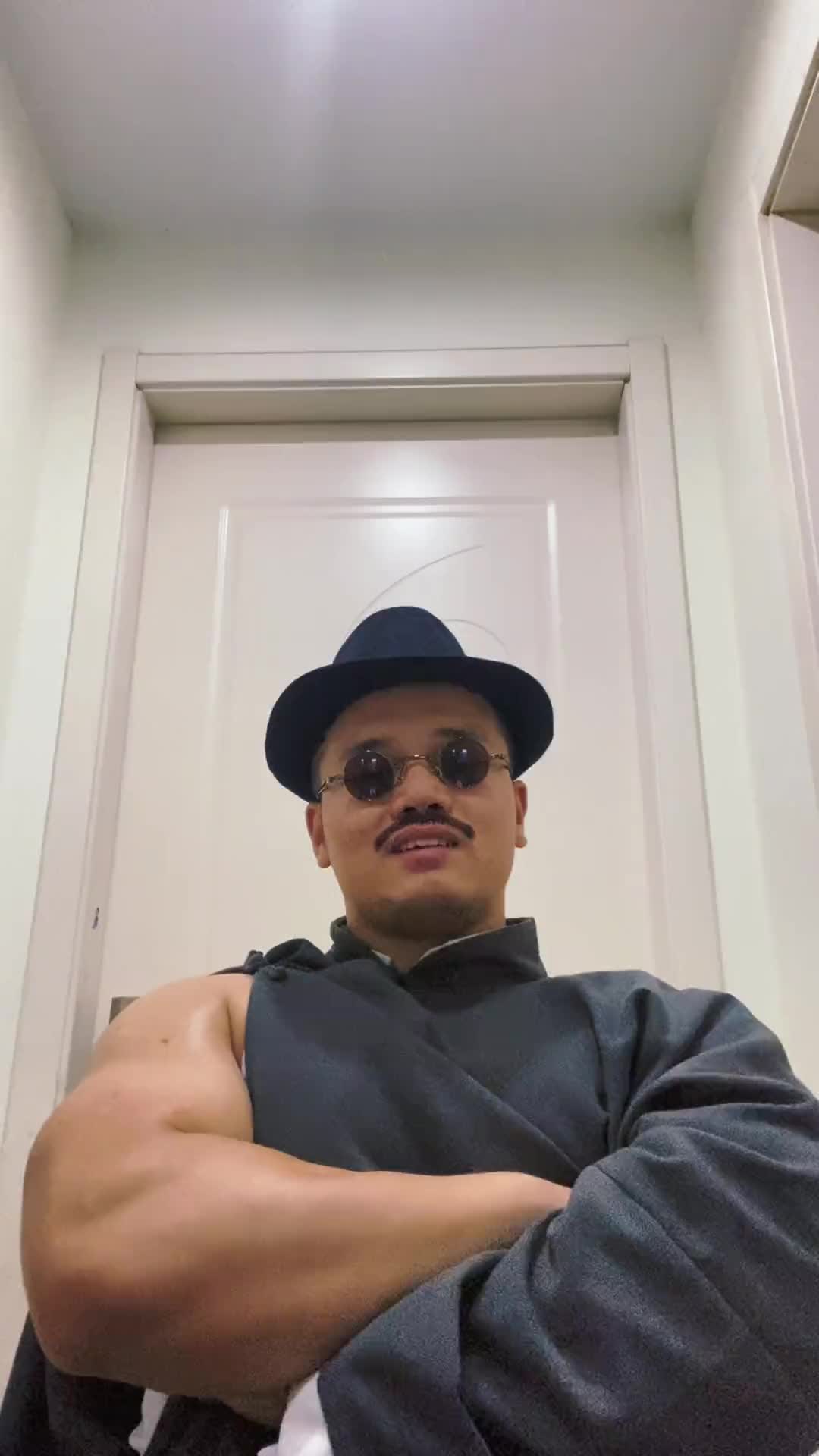 你知道的臂围没有40脱不下长衫吴姆斯增肌奇亚籽燕麦片