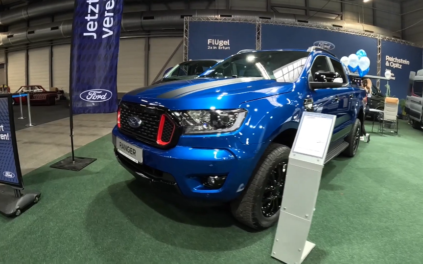 2023新款福特ranger stormtrak越野皮卡4x4 外观和内饰