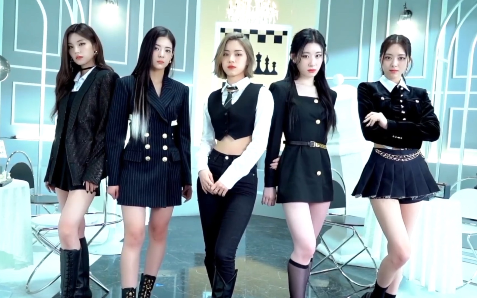 itzy世巡「checkmate in japan」预告 230221