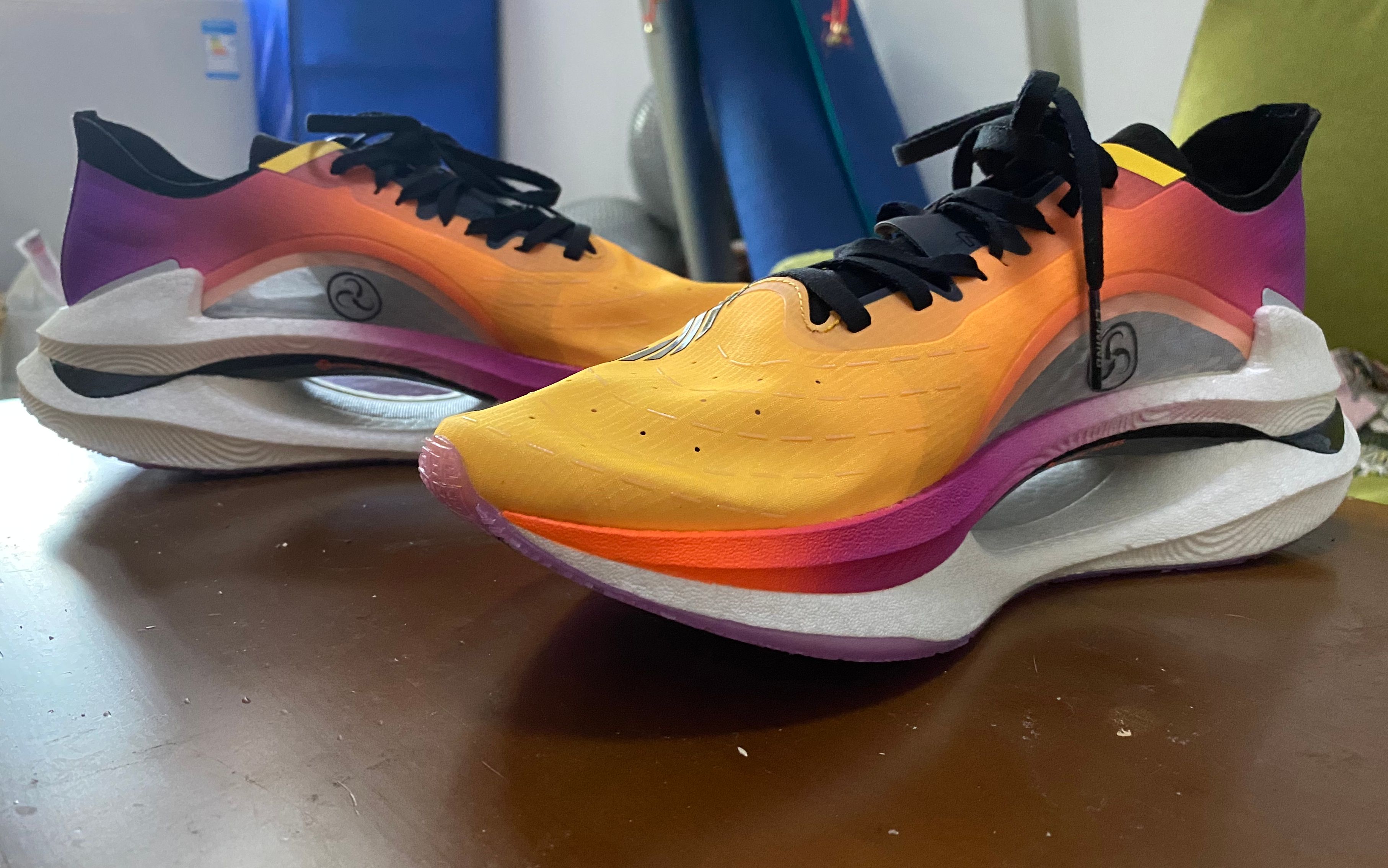 李宁绝影开箱测评