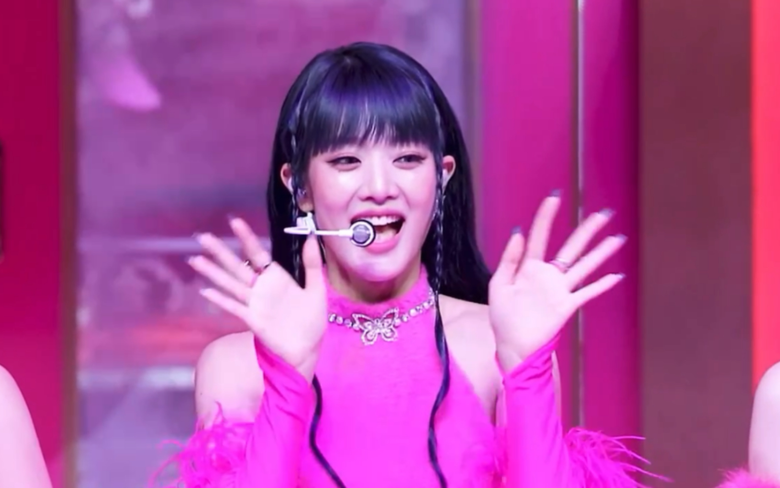 (g)i-dle 230518 minnie mcd《queencard》首打歌舞台怼脸横版直拍