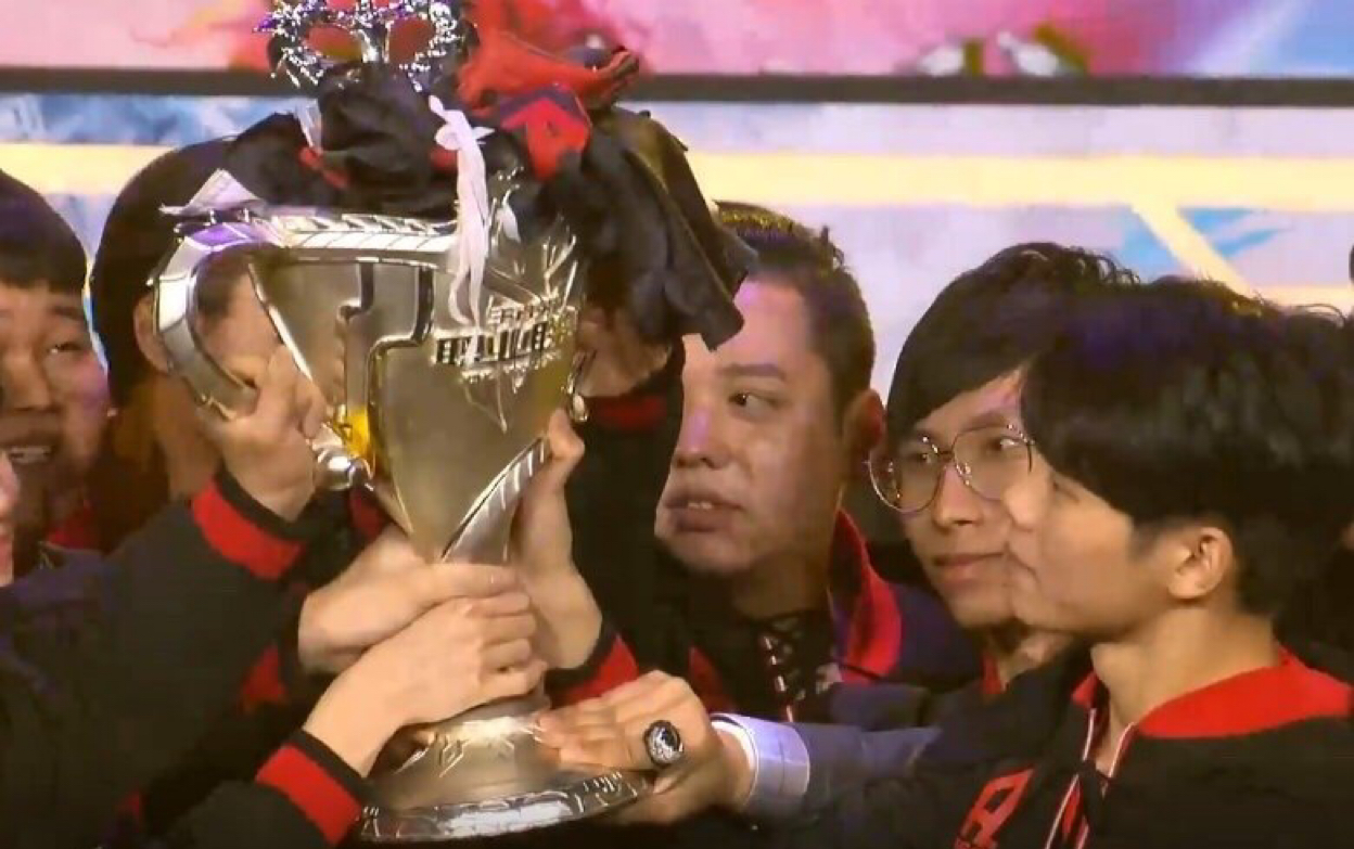 恭喜ag超玩会夺得2019年kpl总决赛冠军老帅总决赛mvp