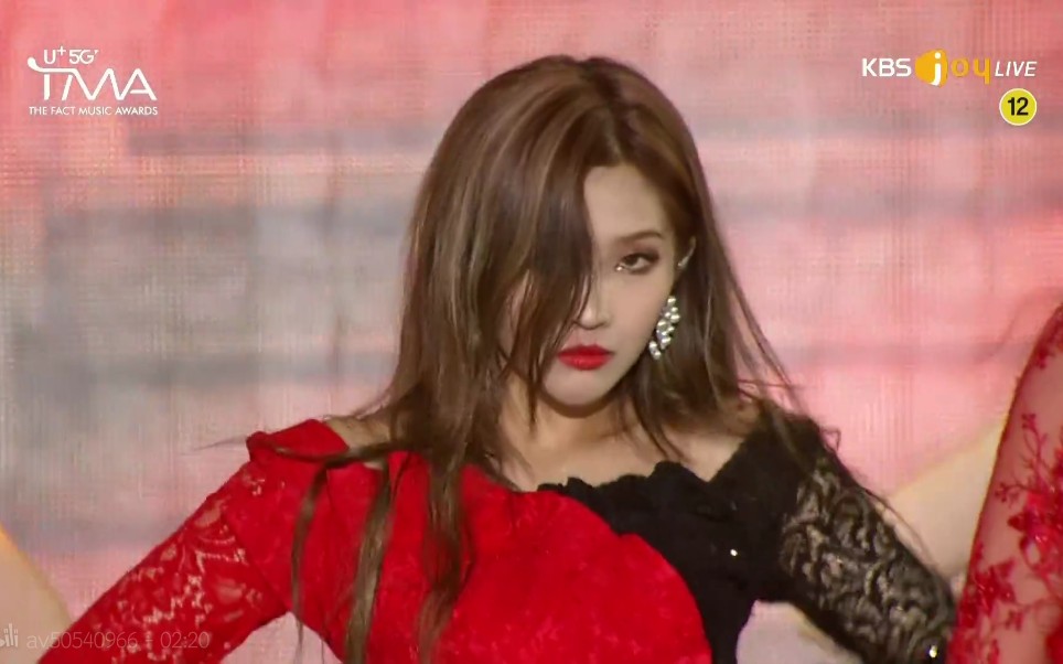 [图](G)I-DLE - Senorita + LATATA (190424 THE FACT MUSIC AWARDS)