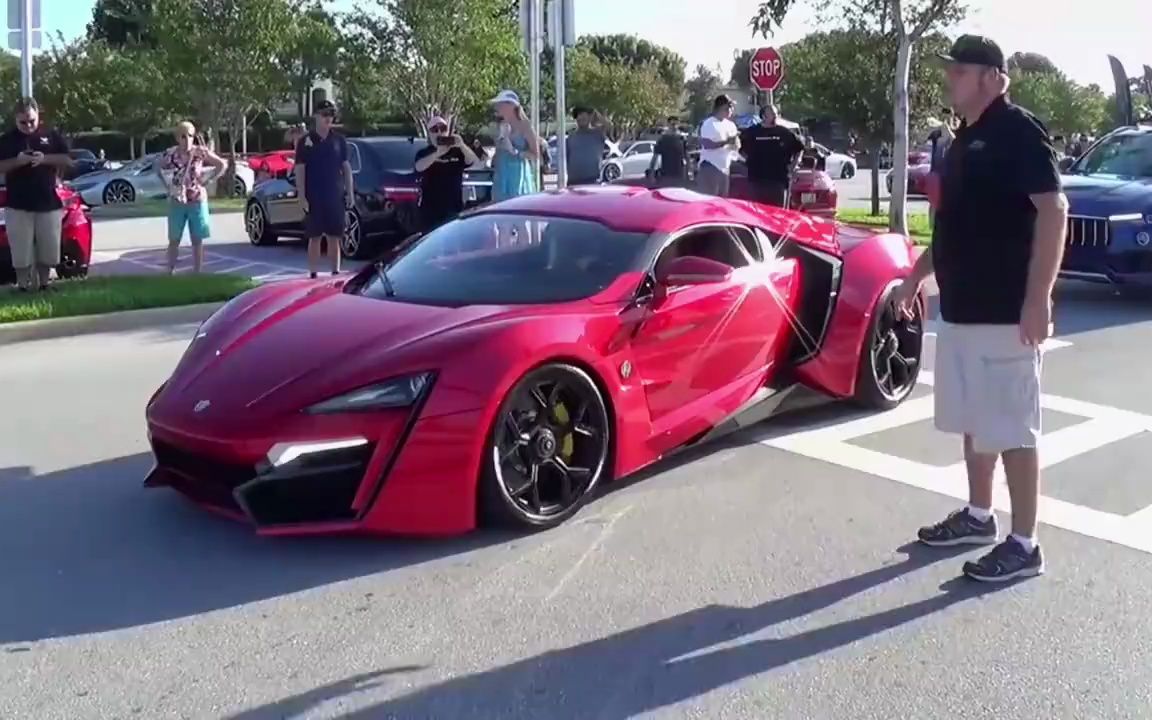 狼王莱肯!据说车灯都是钻石打造!