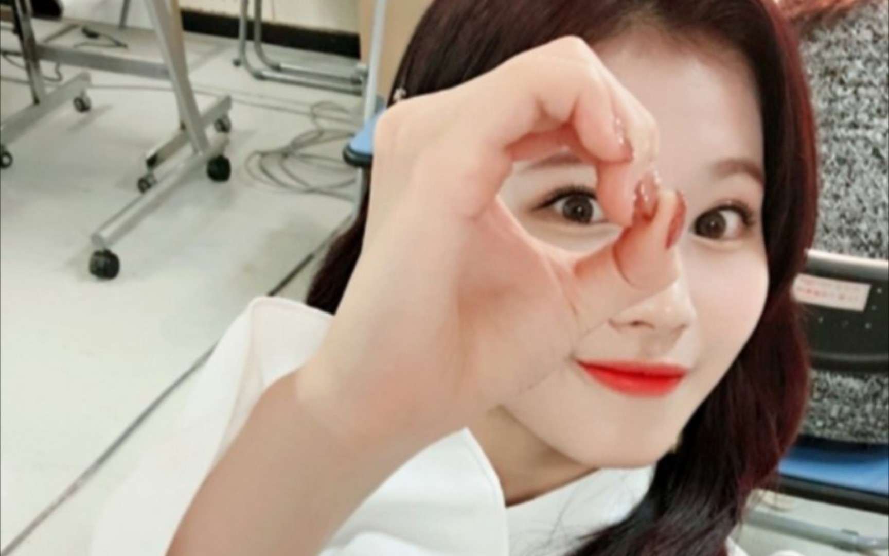 sana凑崎纱夏sana酱可可爱爱的反差shoot