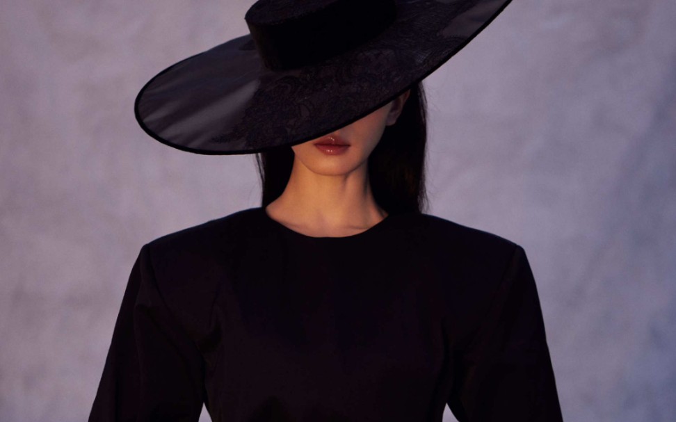 刘诗诗～嘉人～tods=摩登女郎