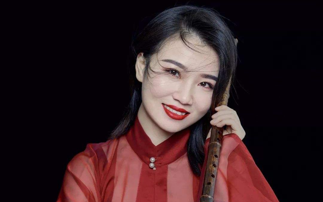 核爆神曲中国竹笛女博士孟晓洁现场演奏