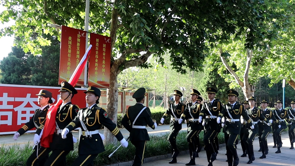 [图]【国旗护卫队】红色是血脉里永不褪色的赤诚