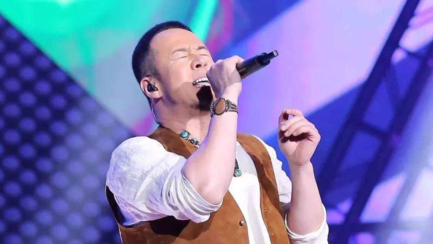 杨坤叫板张靓颖演唱《画心》,"烟嗓"一出惊艳全场,太好听了