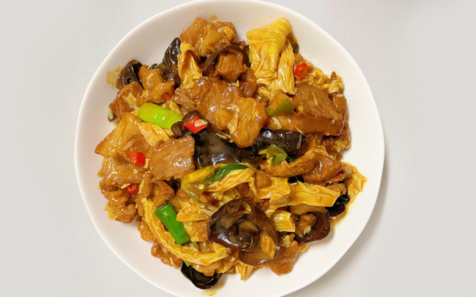 腐竹木耳炒肉|家常小炒 记得多备点米饭
