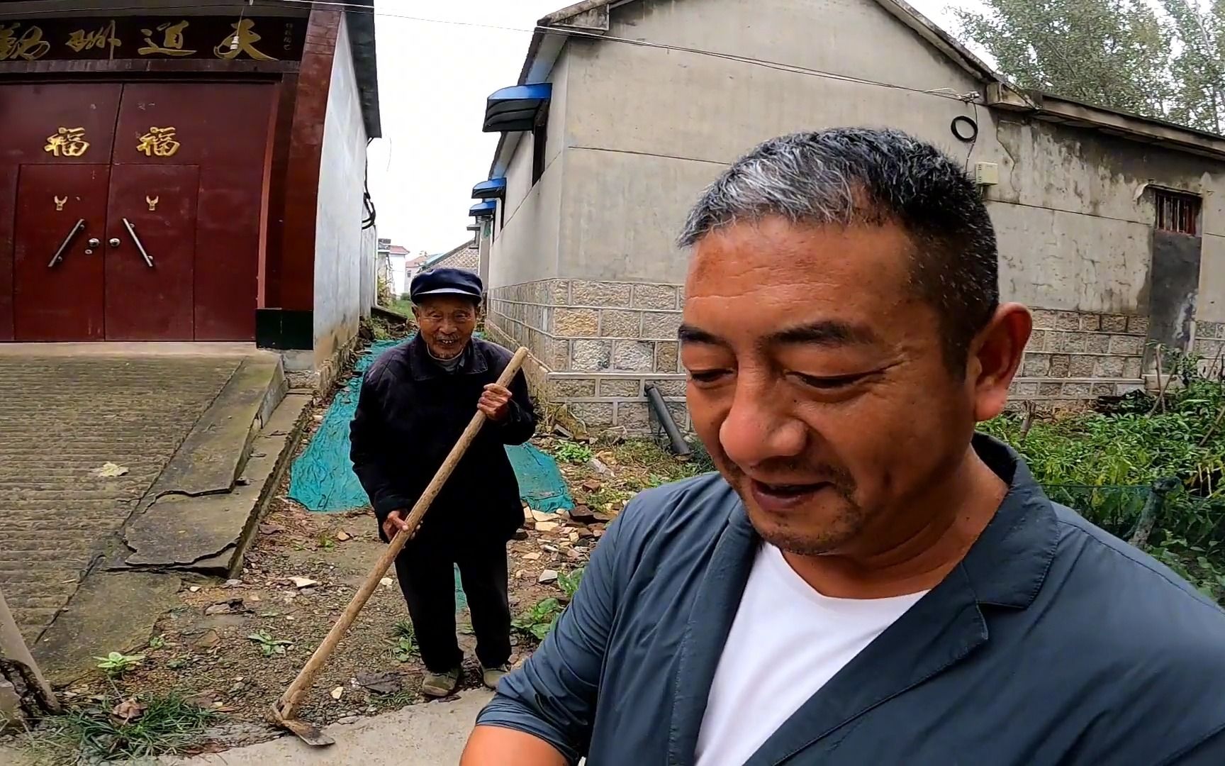 [图]一个人走在村里，剩下的都是沧桑与凄凉