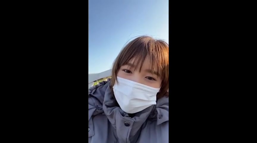 饭丰万理江ins直播210410