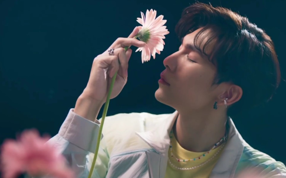 【season of you单曲】mew suppasit首单-season of you全球首播mv