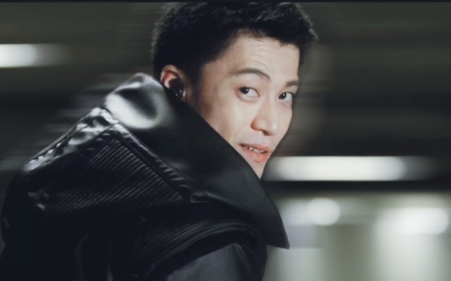 【小栗旬|鲁邦三世】寸头皮裤大长腿,很难让人不心动_哔哩哔哩_bili