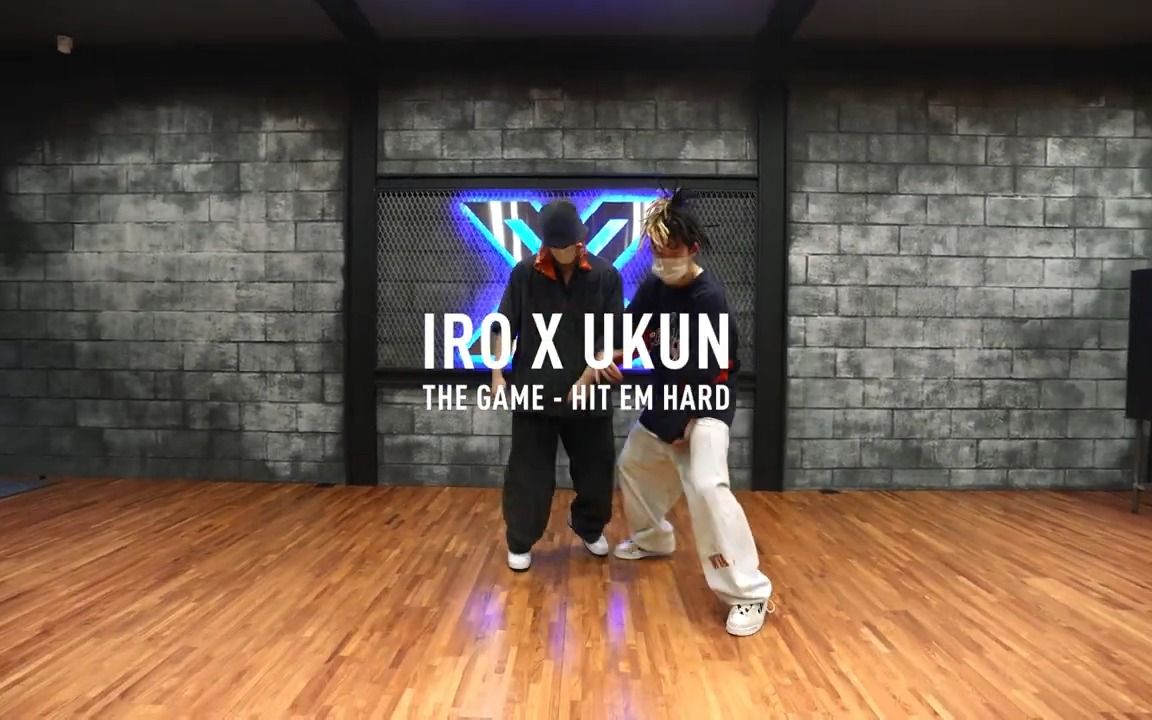 [图]IRO X UKUN最新编舞The Game -  Hit Em Hard