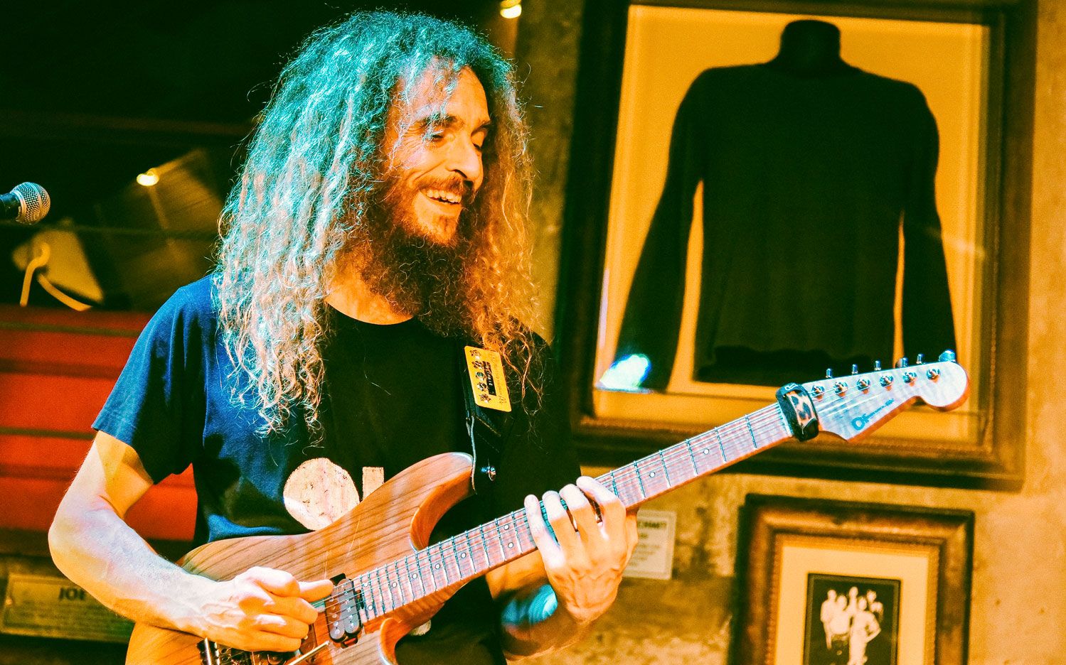 guthrie govan - drivin blues_哔哩哔哩 (゜-゜)つロ 干杯~-bili