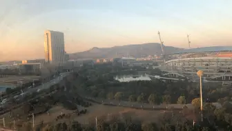 预科补课-HTML表格基本结构+跨行跨列布局演示