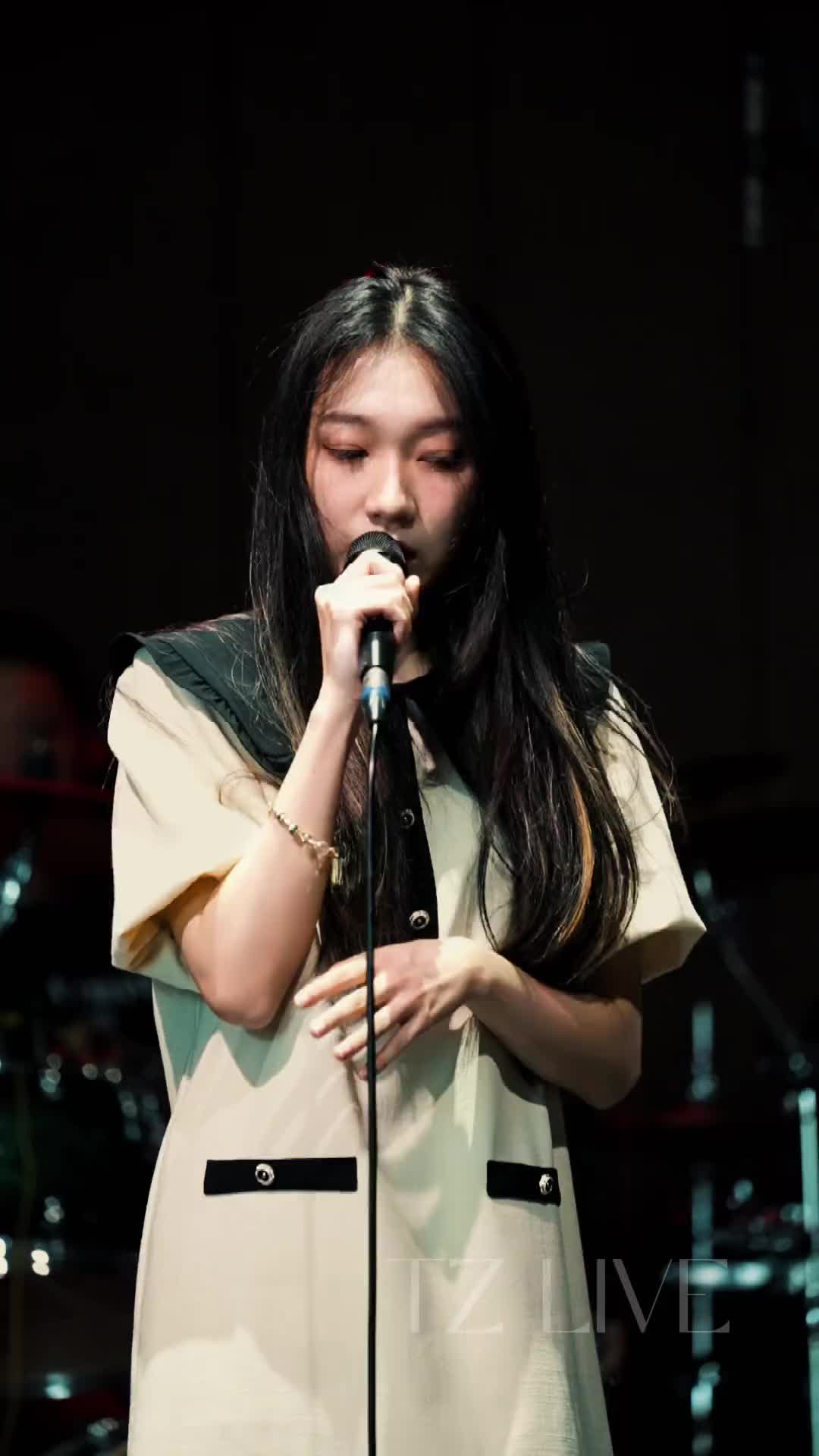 唱了那么多次了还害羞就这样其实最好了tzhouse浙江音乐学