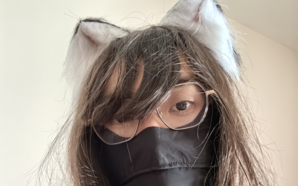 你会喜欢戴着猫耳的男孩子吗