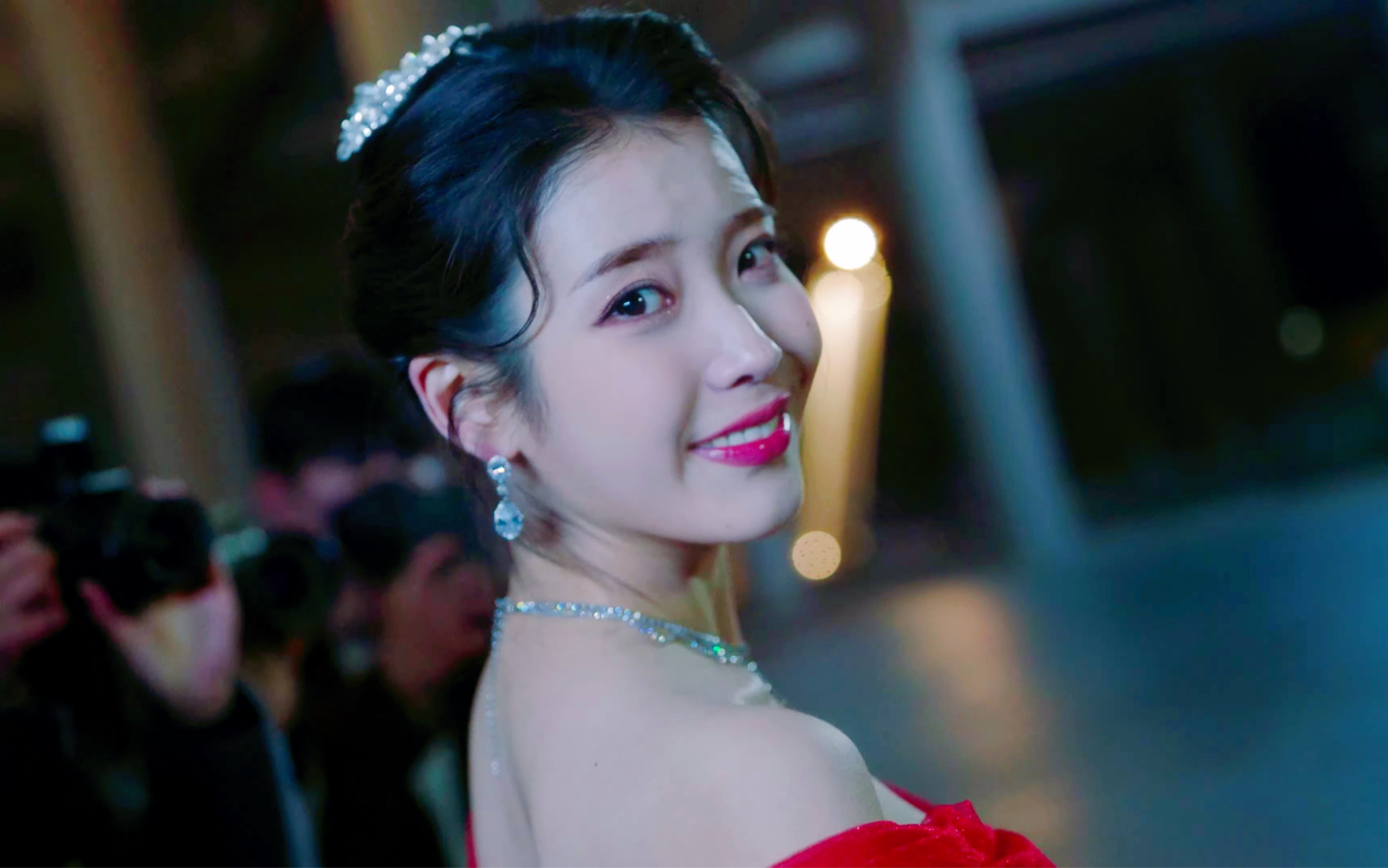 【mv】iu - celebrity (中字4k)【更新live版】