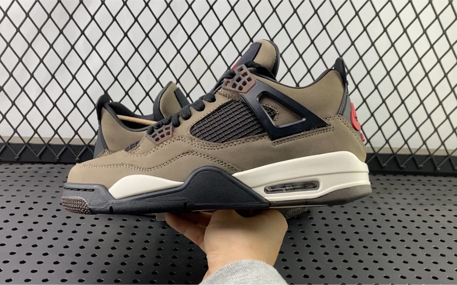aj4 ts联名棕色!外贸专供版本!尺码40.5-47.5!_哔哩哔哩_bilibili