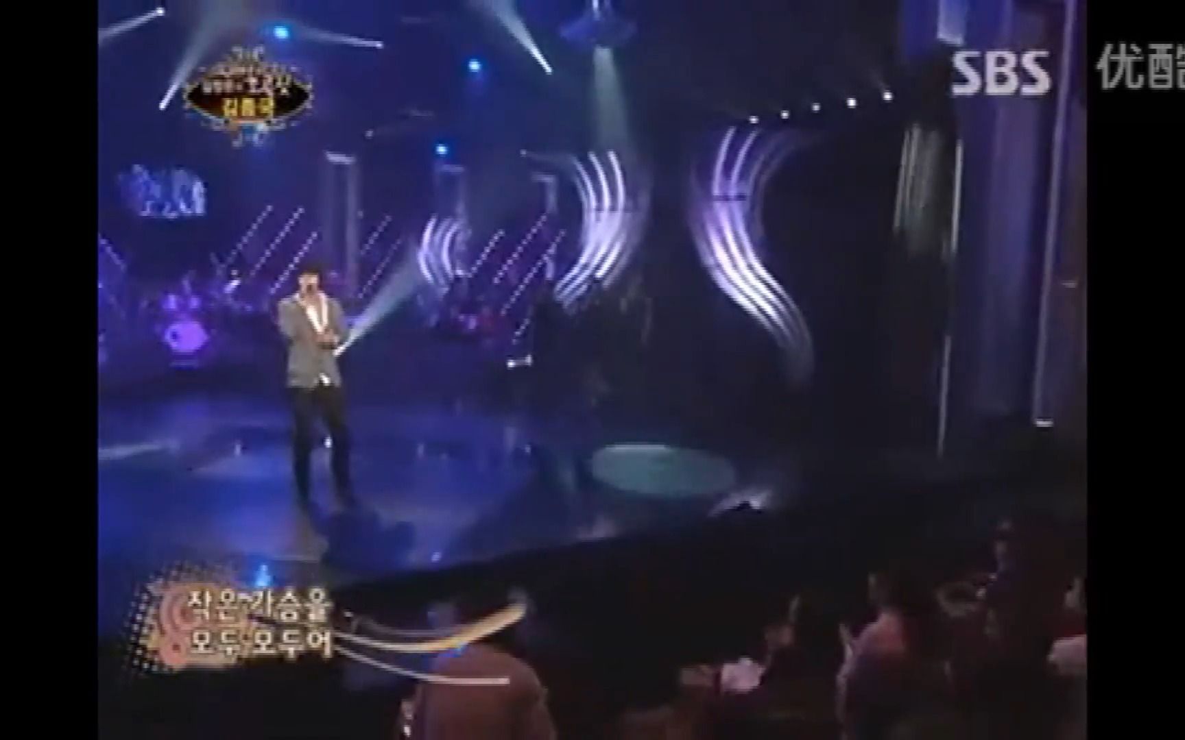 金钟国 Solo Live 化为尘埃+再次回到我身边(W KangGary) 2010哔哩哔哩bilibili