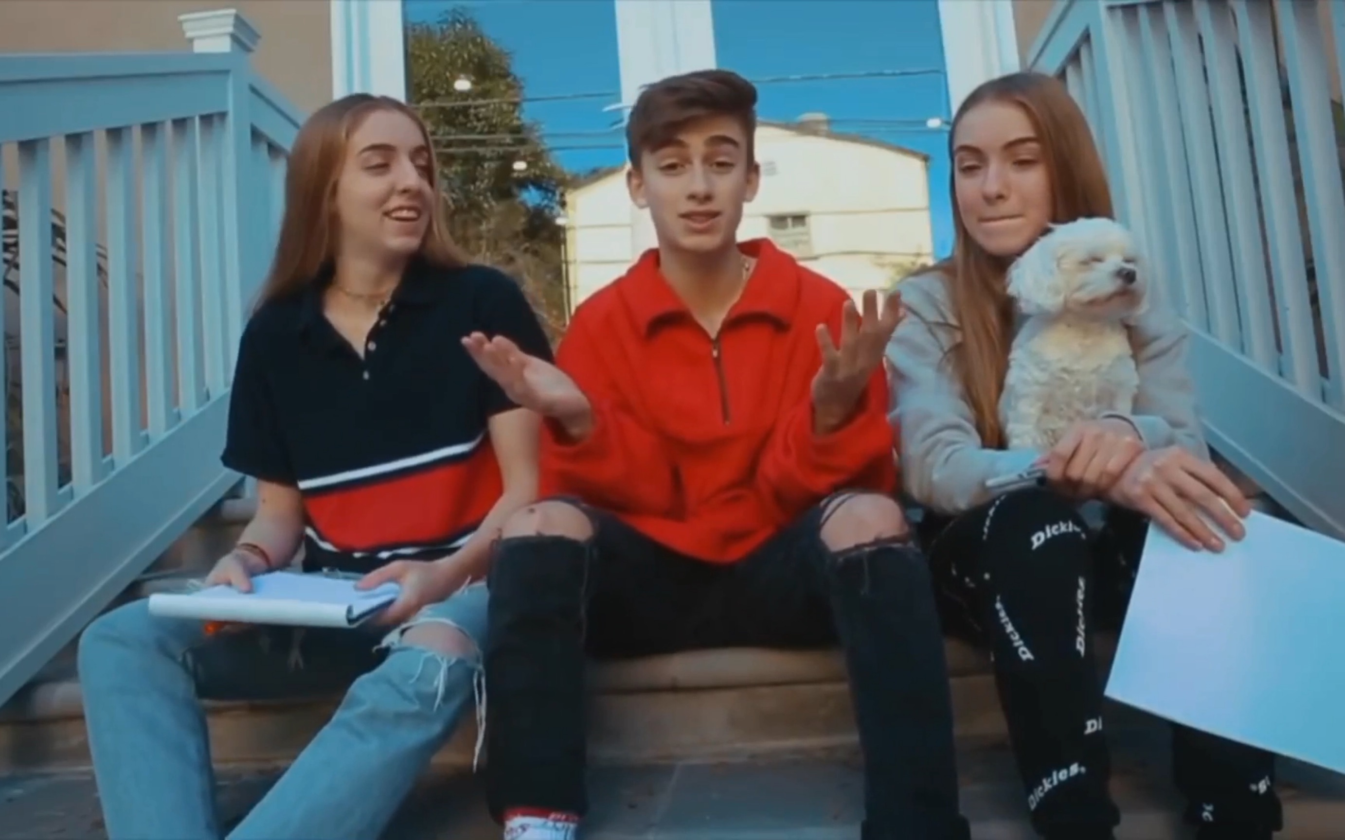 johnnyorlando圣诞日常姐姐和妹妹哪个更懂我whichsisterknowsme