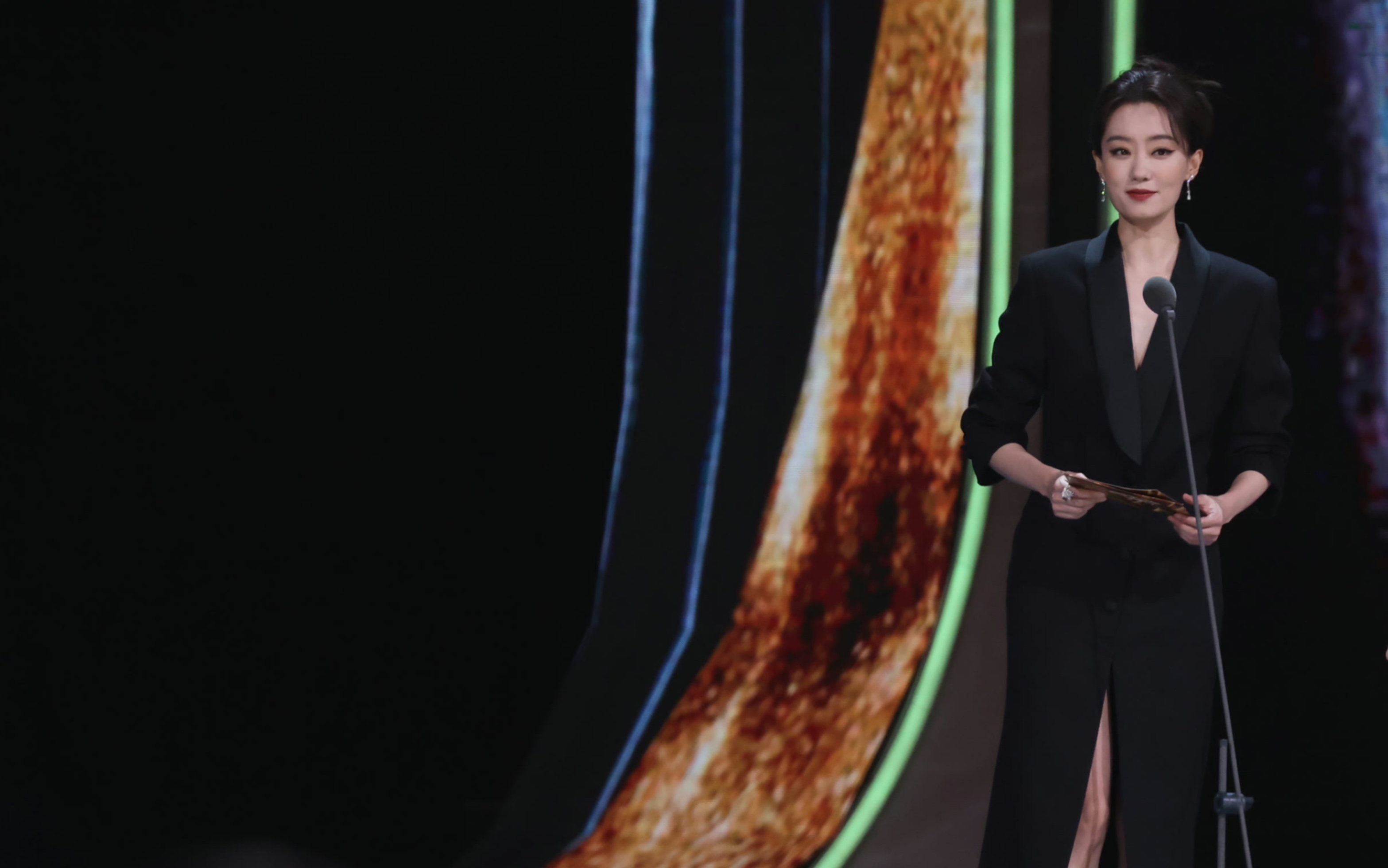 张小斐 20230523 第18届,第19届中国电影华表奖颁奖礼