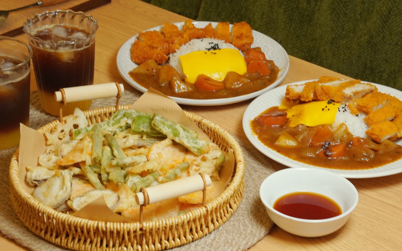 幸福的晚餐|咖喱鸡排饭·炸天妇罗·橙c美式