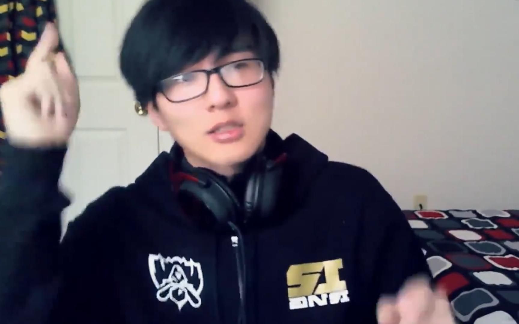 活动作品瓶子君152非常好卡通事业男孩我站在云林