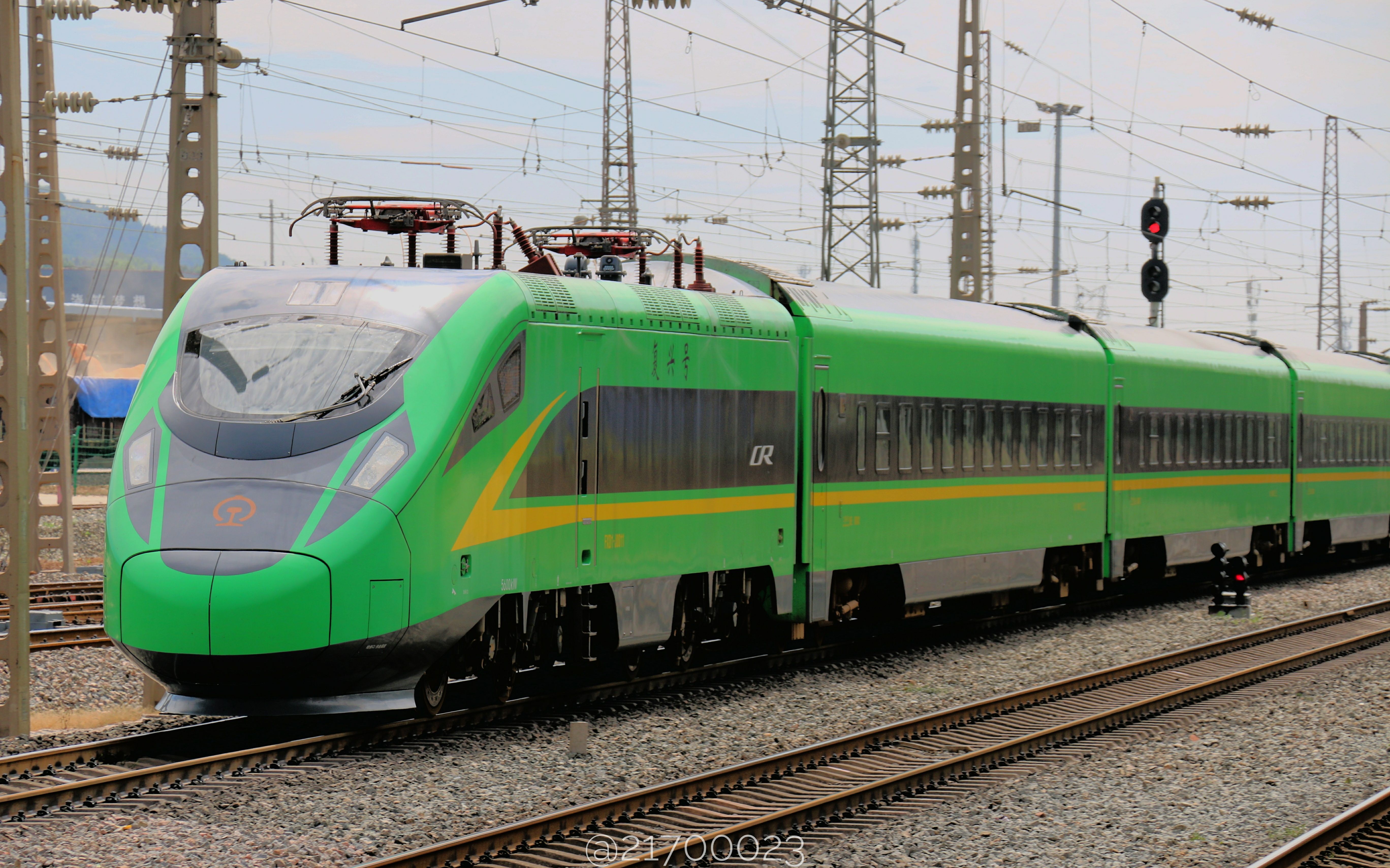 【铁路】西局长编cr200j回送通过渭南站