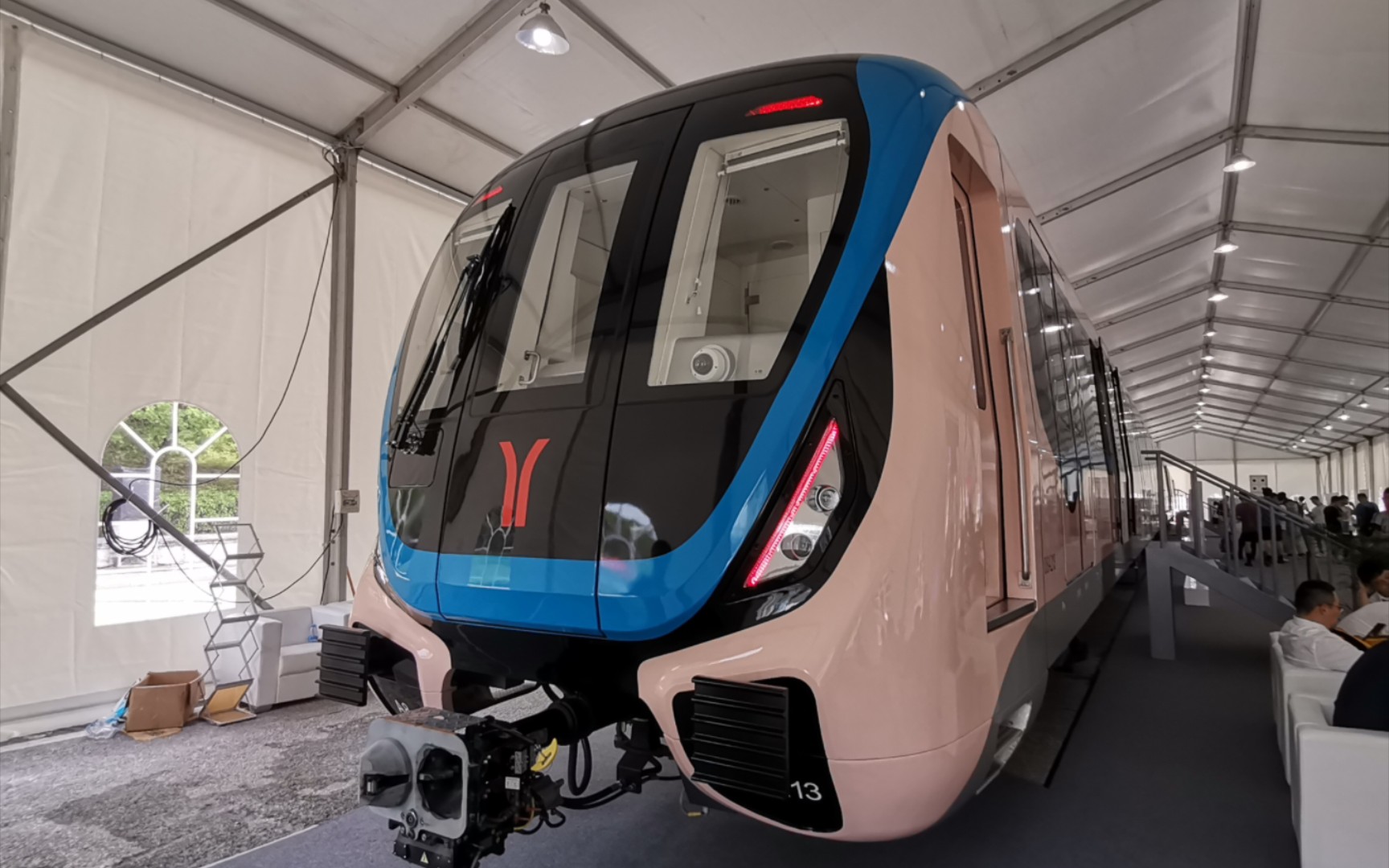 【广州轨交展】广州地铁2号线a8型增购车随拍