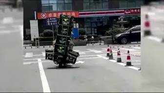 1.那些万能的外卖小哥，果然是一个神秘的组织