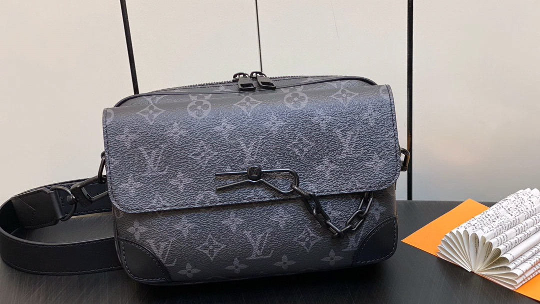 告诉下原单香奈儿 埃及系列金色鳄鱼纹(今日/爆料)